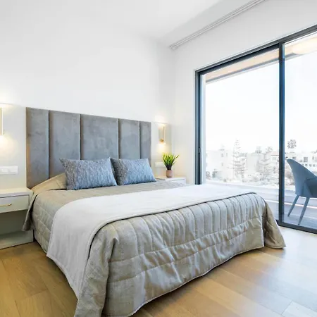 Apartament Hightre Building Ii *